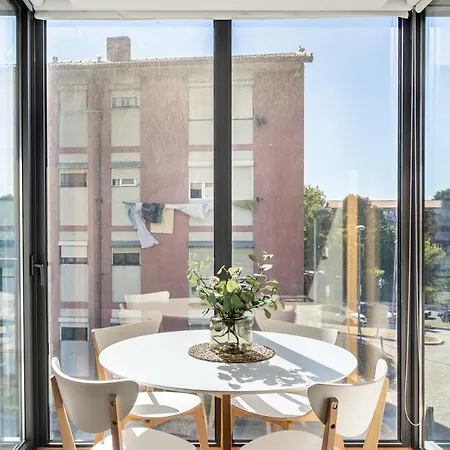 Joivy Bright Flat, Quiet Area Апартаменты Порту