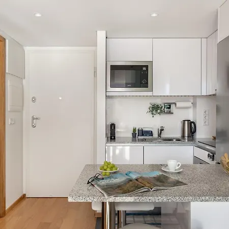 Апартаменты Joivy Bright Flat, Quiet Area *